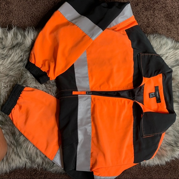 Jacket - Picture 1 of 3